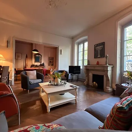 Coeur De Ville, Garage Prive Et Gratuit Avec Terrasse ! Cahors Exterior foto