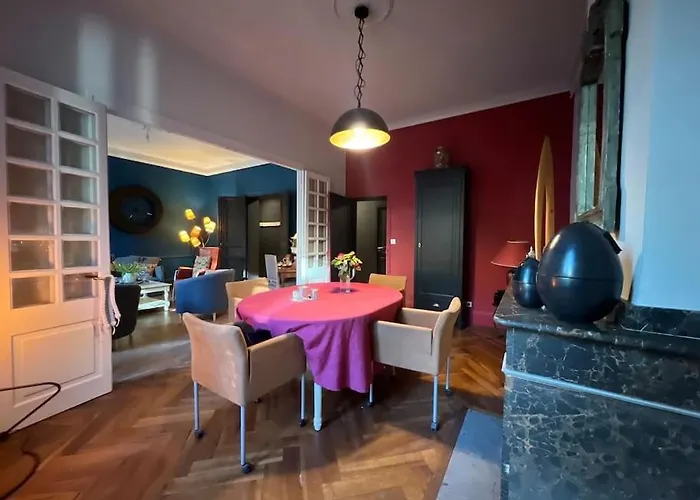 Coeur De Ville, Garage Prive Et Gratuit Avec Terrasse !